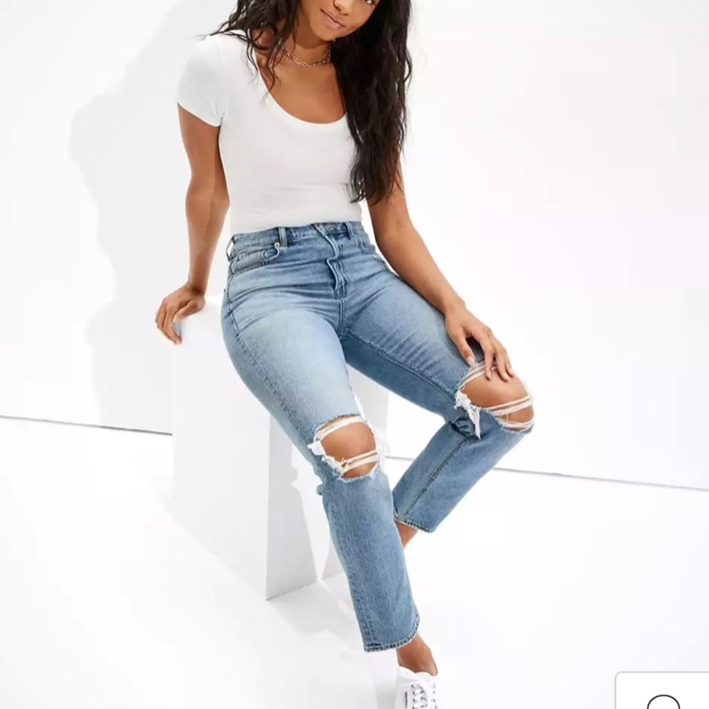 American Eagle Mom jeans